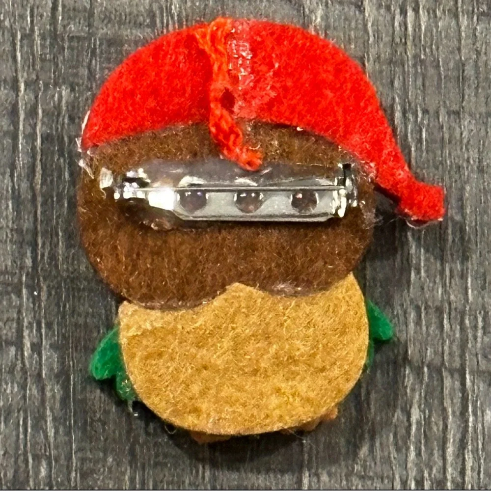 💞 New Hand Made Christmas Holiday Santa Owl Pin
